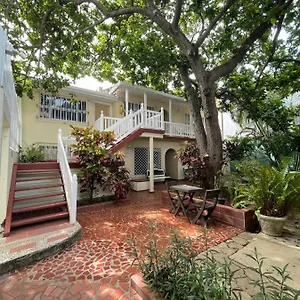 Mary Apartahotel San Andrés